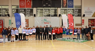 Iğdır’da Okul Sporları 3x3 Basketbol Gençler Grup Müsabakaları Sona Erdi