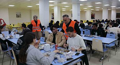 MAGİNDER, üniversite öğrencileri ve hasta yakınlarıyla iftarda buluştu