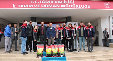 Iğdır’da Çiftçiye Tohum Desteği: 2 Ton Sorgum Sudan Otu Melezi Dağıtıldı