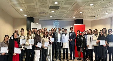 Iğdır’da Ebeler Doğum Eğitiminde Buluştu