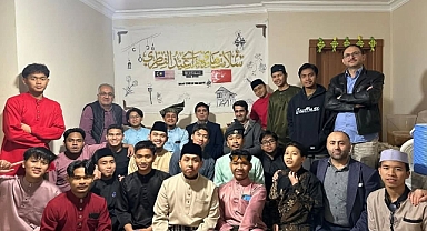 Rektör Alma’dan Uluslararası Öğrencilere Bayram Ziyareti: “Sizler Bizim Kültürel Elçilerimizsiniz”