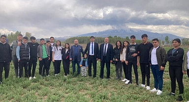 Rektör Alma, Tarımın Geleceğine Yön Verecek Gençlerle Sahada Buluştu