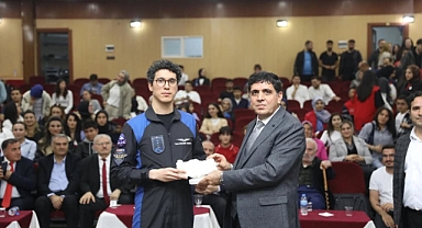 Uzayın Sessiz Yolcusundan Gençliğe İlham: Tuva Cihangir Atasever Iğdır Üniversitesi'nde