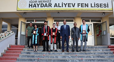 Haydar Aliyev Fen Lisesi’nde Duygusal Mezuniyet: Aziz Gün'den Gençlere İlham Veren Mesajlar