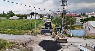 Iğdır’da Asfalt Hamlesi: Belediye ve İl Özel İdaresi El Ele Verdi, Mahalleler Modern Yollara Kavuşuyor