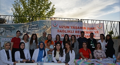 Iğdır'da “İdeal Kilonu Öğren, Sağlıklı Yaşa” Etkinliğine Yoğun İlgi