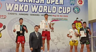 Iğdırlı Cihan Yıldız, Antalya'da Dünya Şampiyonu Oldu