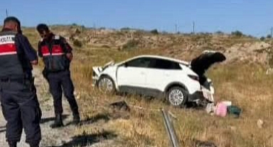 Başkan Sarıtaş Gece Saatlerinde Kaza Geçirdi: Ailesiyle Büyük Tehlike Atlattı