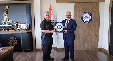 Emniyet Müdürü Turgay’dan Hakan Cengiz’e Teşekkür ve Yeni Görevinde Başarı Dileği