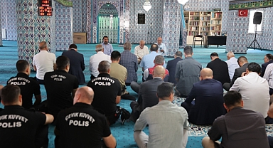 Iğdır’da 15 Temmuz Şehitleri Dualarla Anıldı: “Birlik Olduğumuz Sürece Hiçbir Güç Karşımızda Duramaz”