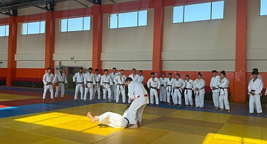 Iğdır’da Judo Dan Kursu Başladı: Recai Şahin Desteğiyle Sporcular Moral Buldu