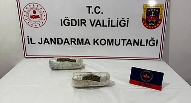 Iğdır’da Zehir Tacirine Darbe: 1350 Gram Esrar Ele Geçirildi, 1 Gözaltı!
