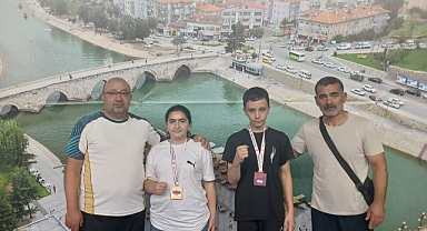 Tokat’tan Madalyalarla Döndüler: Iğdırlı Boksörlerden Türkiye Şampiyonası’nda Büyük Başarı