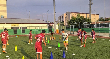 Iğdır’da Sporun Kalbi Yaz Boyunca Atıyor: Çocuklar Farklı Branşlarda Yeteneklerini Keşfediyor