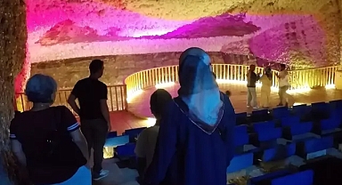 Tuzluca Tuz Mağarası Yaz Aylarında Şifa ve Serinlik Arayanların Uğrak Noktası Oldu