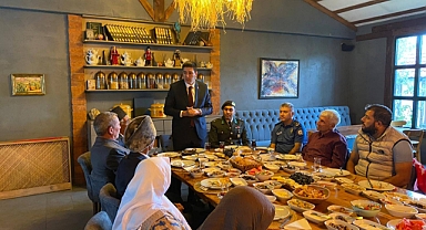 Gaziler Günü’nde Şehit Aileleri ve Gaziler Onuruna Kahvaltı Programı