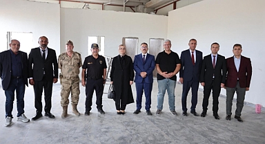 Iğdır’a Yeni Yatırım Hamlesi: Vali Turan’dan Bitkisel Ürün Tesisine Destek