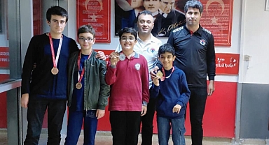 Cumhuriyetin 102. Yılı Iğdır’da Satranç Turnuvasıyla Kutlandı