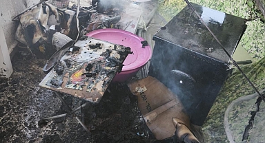 Küçük Çocuğun Oyunu Yangınla Bitti: Evde Maddi Hasar