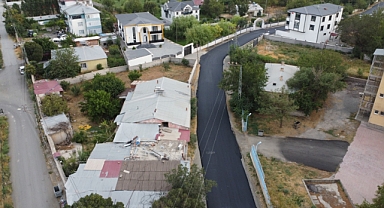 Iğdır İl Özel İdaresi Kırsala Konforlu Ulaşım Sağlıyor: Sıcak Asfalt Çalışmaları Havadan Görüntülendi 