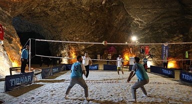 Tuzluca’da Eşsiz Atmosferde Cumhuriyet Turnuvası