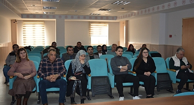 Dr. Yenikaya Aile Hekimlerine Güncel Tedavi Eğitimi Verdi