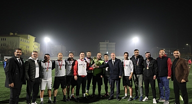 Iğdır’da 24 Kasım Öğretmenler Günü Futbol Turnuvası Tamamlandı: Sahada Centilmenlik, Tribünde Dostluk Kazandı
