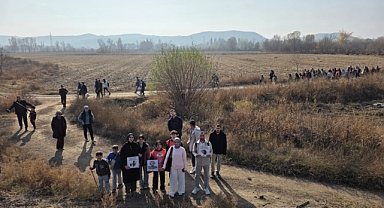 Iğdır’da Türkiye Erozyonla Mücadele Haftası “Toprak Yürüyüşü” ile Kutlandı
