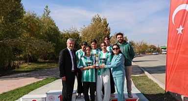 Şampiyonlar Bölge Yolcusu!