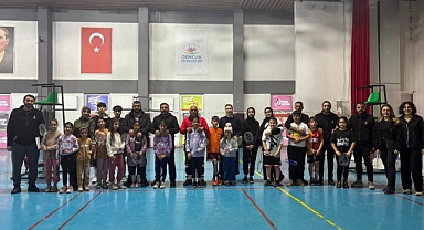 Aileler Sahada Buluştu: Iğdır’da Aile Yılı Badminton Turnuvası Coşkuyla Gerçekleşti