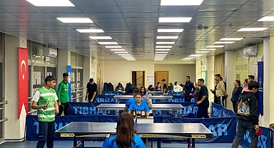 Gençler Masa Tenisi Turnuvası Kazım Karabekir Spor Salonu’nda Başladı