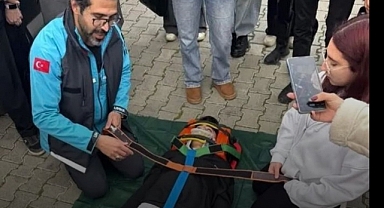 Iğdır’da Sağlık Haftasına Özel Eğitim: “Aşı Ol – Kalp Durduğunda Siz Durmayın”