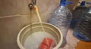 Musluklar Kuru, Polemikler Akıyor