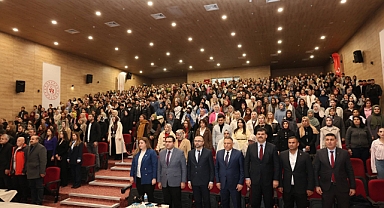 Can Veren Pervaneler Gönüllere Dokundu