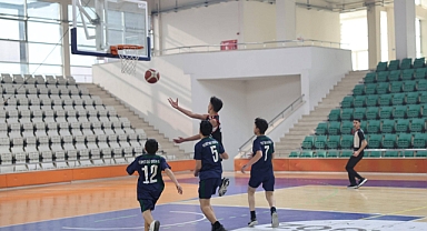 Okul Sporları Yıldızlar Müsabakaları Başladı