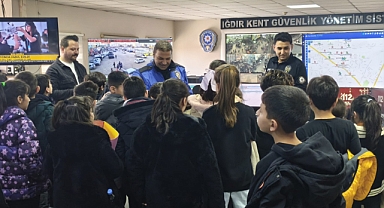 Bahçeşehir Koleji Öğrencileri Emniyeti Ziyaret Etti