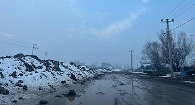 Elon Musk’a Çağrı: Uzay Fotoğrafı Arıyorsan Söğütlü’ye Gel