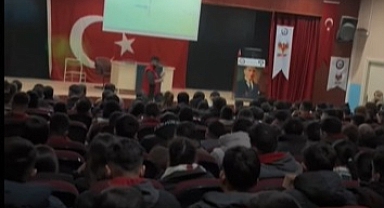 Gençlere Terörle Mücadele Bilinci Aşılandı