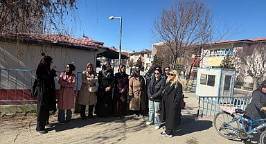 IĞDIR DA :ÇOCUKLARIMIZI OKULA GÖNDERMEYEĞİZ.