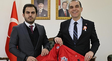 TEKNOFEST ve Girişimcilik Gündemiyle Vali Taşolar’a Ziyaret