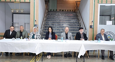 AK PARTİ VE DEM PARTİ IĞDIR’DA BAYRAMLAŞMADA BULUŞTU