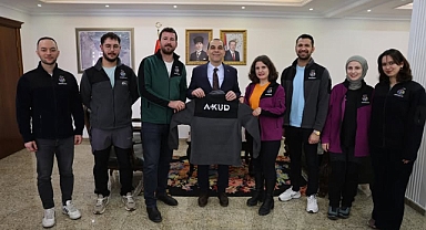 AKUD’dan Vali Taşolar’a Ziyaret