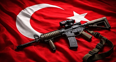 AY YILDIZIN GÖLGESİNDE: VATAN NÖBETİNDE ŞEHİTLER VAR