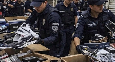 DOĞUBAYAZIT’TA PASAJA ŞOK OPERASYON: KAÇAK VE TAKLİT ÜRÜNLERE EL KONULDU