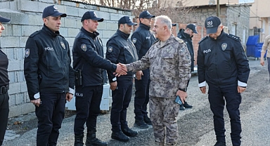 EMNİYETTEN TUZLUCA’DA BAYRAM ZİYARETİ