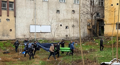 “Fotoğraf Çekeceğim” Dedi, 5. Kattan Kendini Boşluğa Bıraktı!