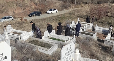 GAZİLER KÖYÜ’NDE “ÖLÜ BAYRAMI”: ASIRLIK GELENEKTE DUYGUSAL BULUŞMA