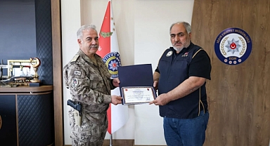 Görevini Tamamladı, Onurla Emekliye Ayrıldı