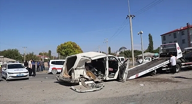 IĞDIR’DA KAZALAR CAN ALIYOR: VAHAP AKAR CADDESİ’NDE ÖNLEM NEDEN YOK?