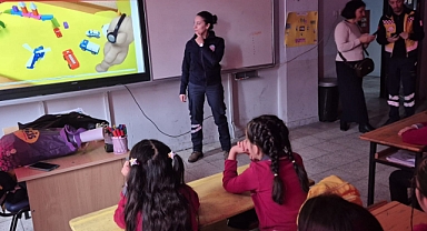 Minikler “Sağlık Elçisi” Oldu: Okullarda Bilinçlendirme Seferberliği Sürüyor